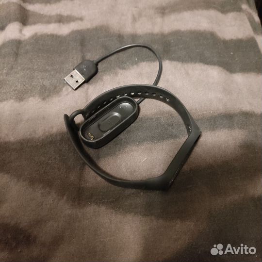 Зарядное устройство для mi band 4