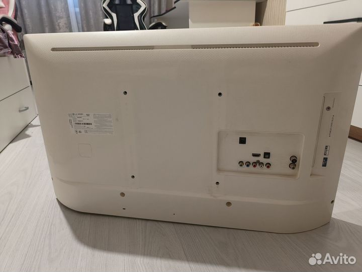 Телевизор бу LG