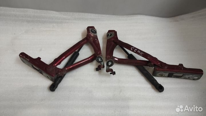 Петля крышки багажника Mazda 6 GH седан