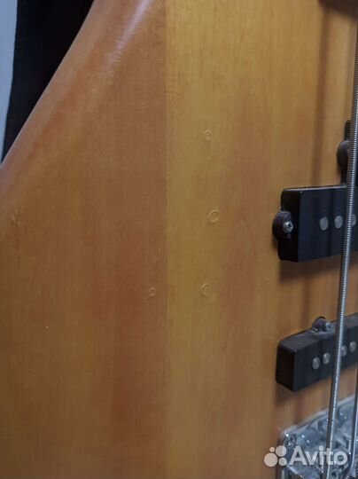 Бас гитара action cort с подставкой и ремнем