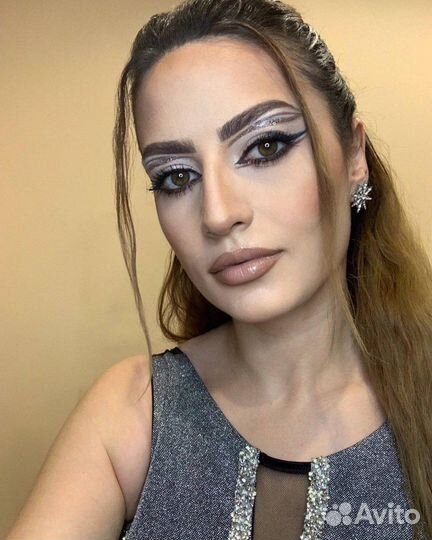 Макияж и прическа на дому