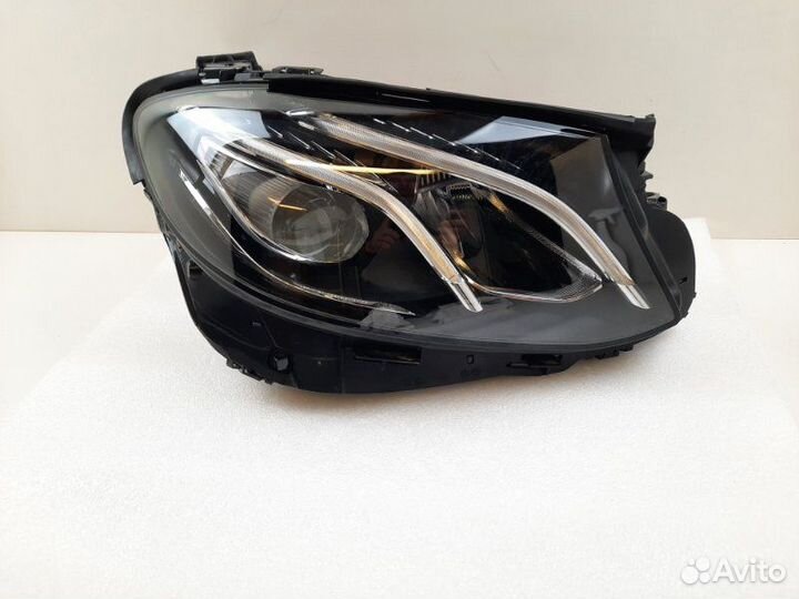 Фара правая Mercedes-Benz E-Class W213 2016-2020