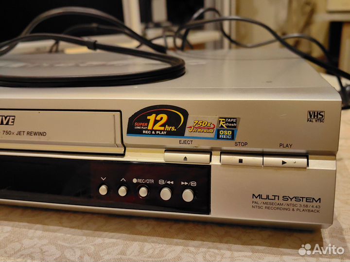 Видеомагнитофон Panasonic nv-sj530eu