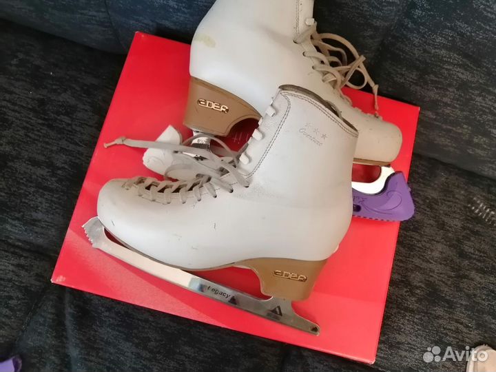 Коньки для фигурного катания