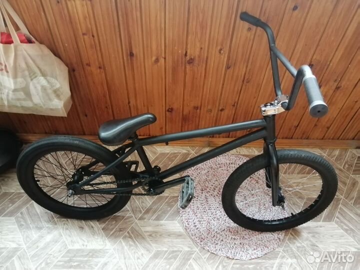 Велосипед BMX