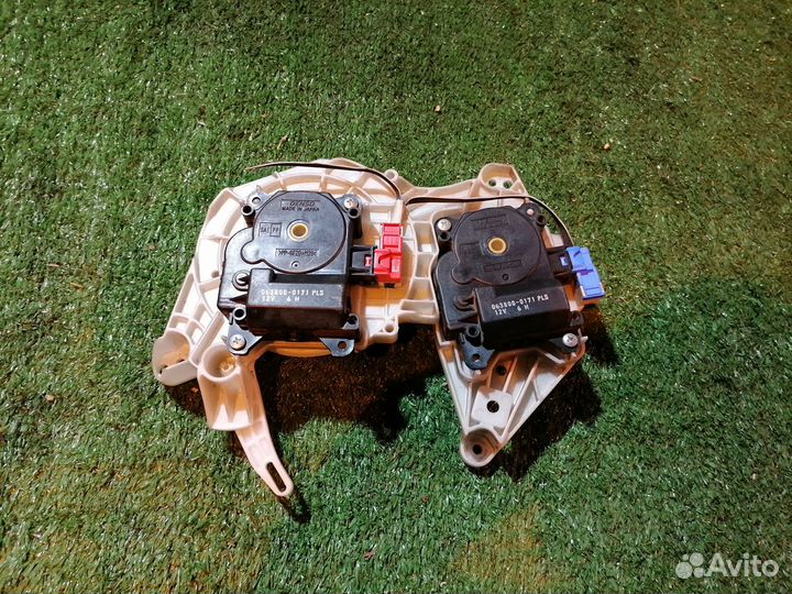 Сервопривод печки 063800-0171 двойной Toyota Camry