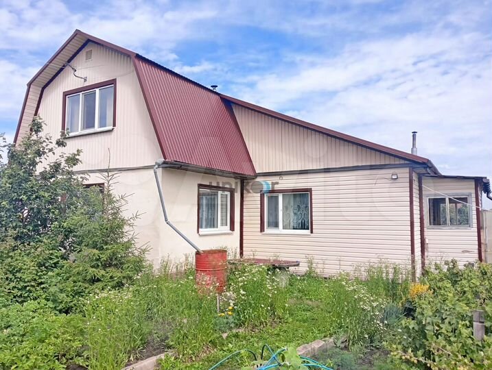 Дом 49,3 м² на участке 5,9 сот.