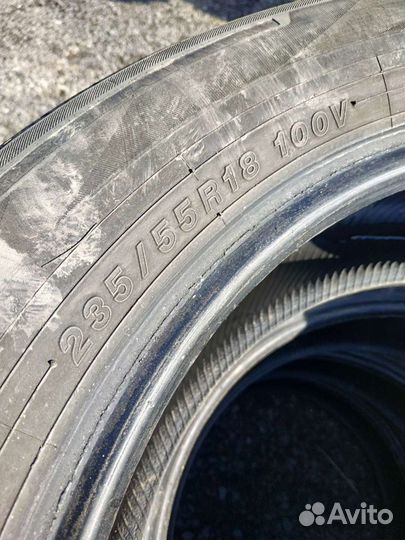 Yokohama BluEarth AE50 235/55 R18