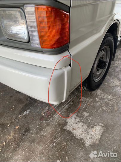 Накладка на бампер Mazda Bongo Brawny