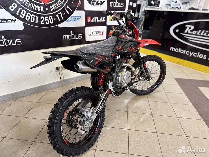 Питбайк Regulmoto Medalist PRO 19/16
