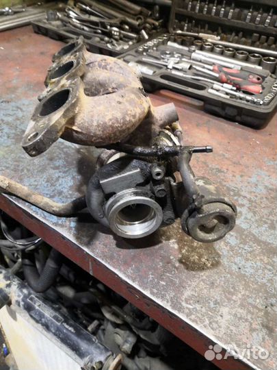 Турбокомпрессор Volvo XC90 2002-2015 2.9T Левая