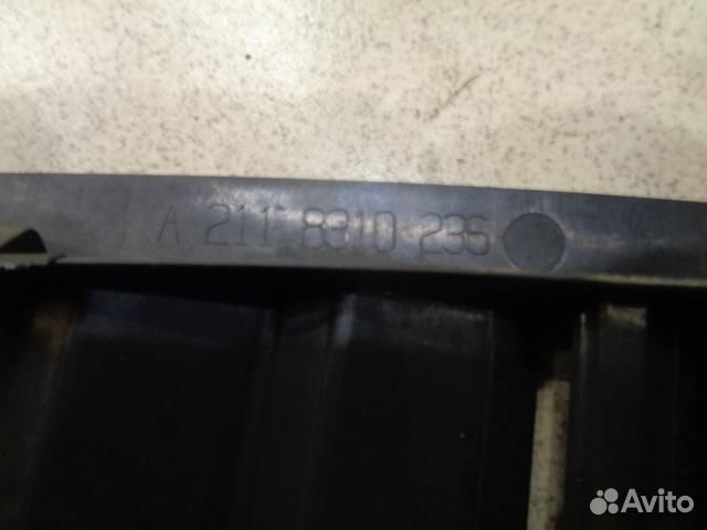 Дефлектор воздушный Mercedes Benz E-Сlass W211 20