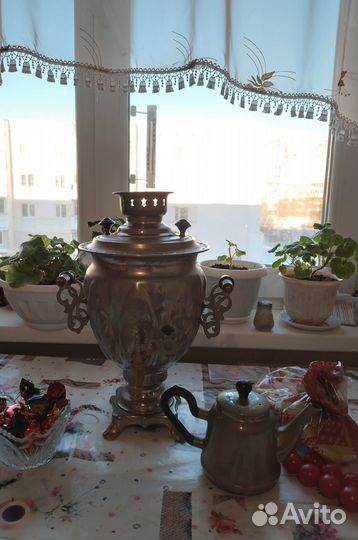 Самовар электрический с чайником (комплект). СССР