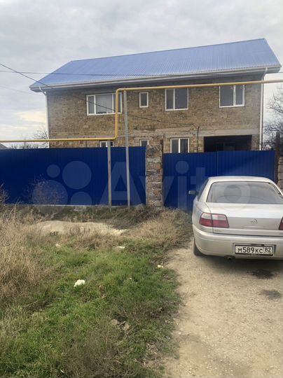 Дом 290 м² на участке 16 сот.