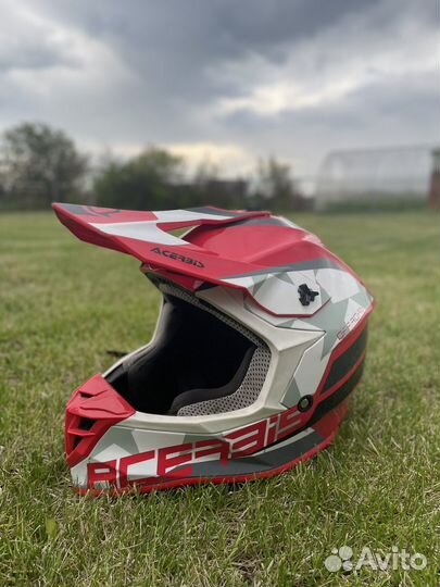 Кроссовый шлем acerbis