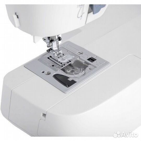 Швейная машина
