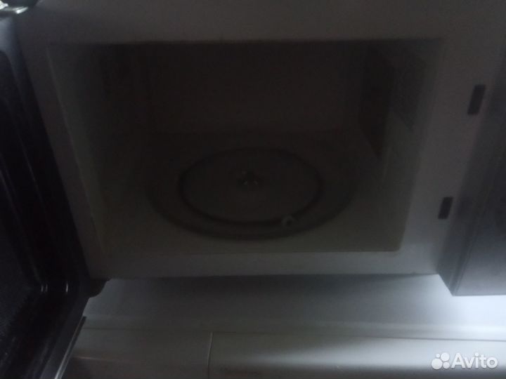 Микроволновая печь