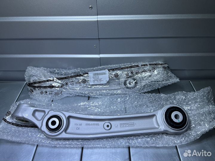 Рычаг передней подвески левый Ауди Audi Q5 A6 C8