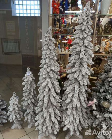 Ель искусственная заснеженная