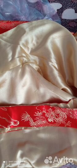 Халат женский длинный шелковый