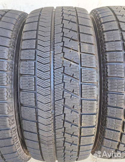 Bridgestone Blizzak VRX 205/55 R16 98S