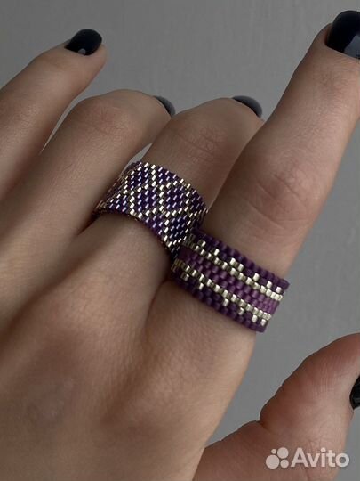 Кольцо ручной работы из бисера