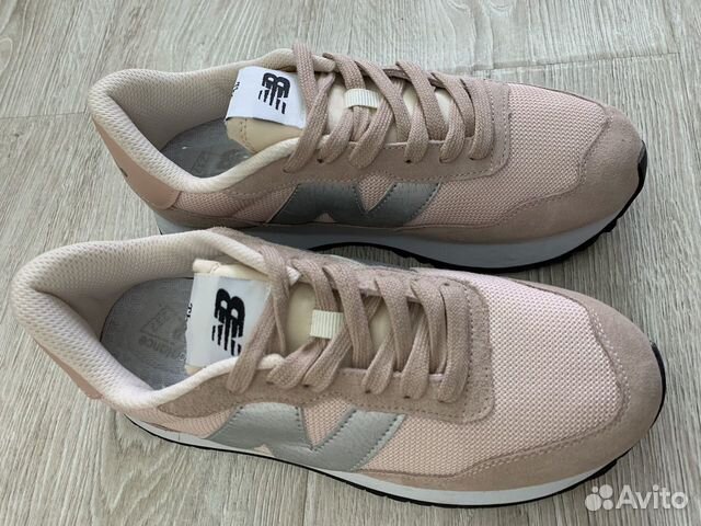 Кроссовки New Balance, розовые с серебром