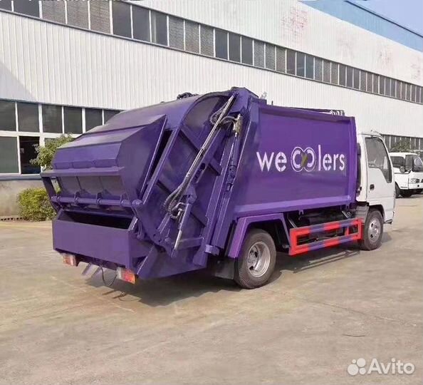 Мусоровоз с задней загрузкой