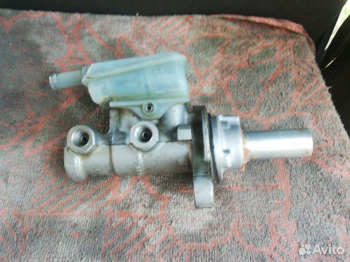 Главный тормозной цилиндр Мазда CX-7