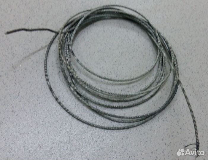 Трос ручного тормоза 3 мм стальной