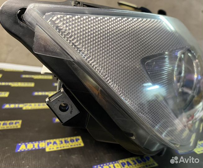 Фара передняя правая биксенон BMW 3-series e90 e91