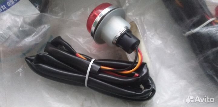 Новый оригинальный поворотник Yamaha Daelim