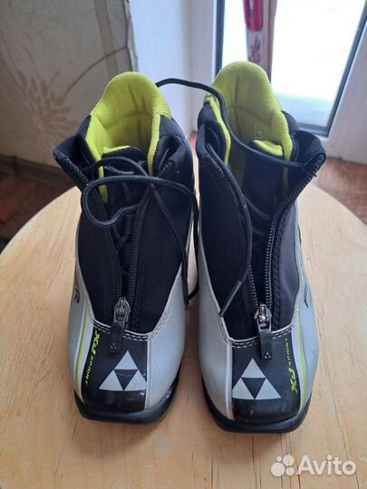 Детские лыжные ботинки fischer