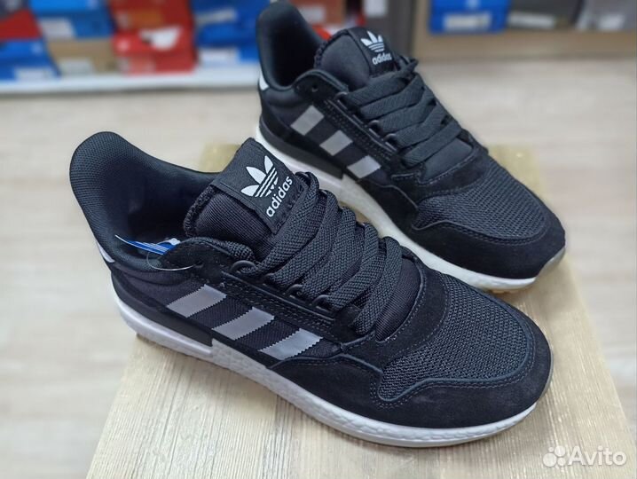 Новые мужские кроссовки adidas