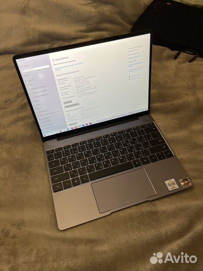 Huawei matebook 13