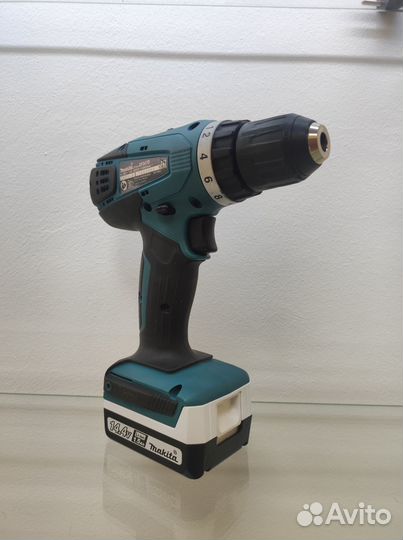 Шуруповерт аккумуляторный makita DF347DWE