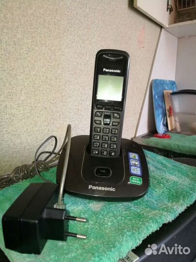 Телефон panasonic