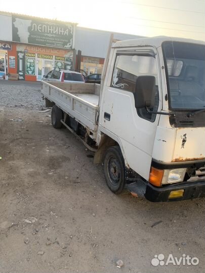 Mitsubishi Fuso Canter, 1990