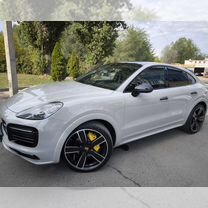 Porsche Cayenne Coupe 3.0 AT, 2020, 46 000 км, с пробегом, цена 11 790 000 руб.