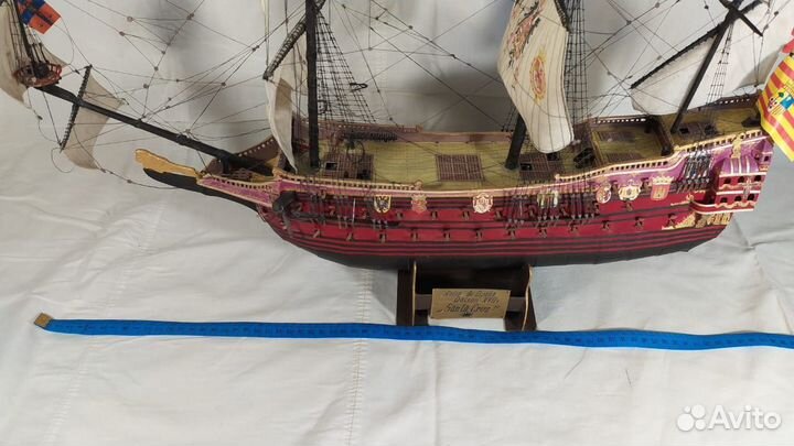 Модель корабля Галеон 17 века