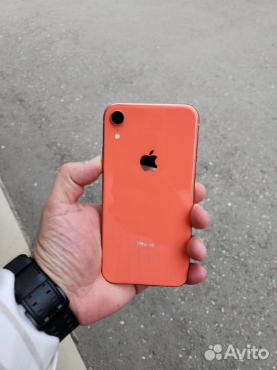 iPhone Xr, 64 ГБ