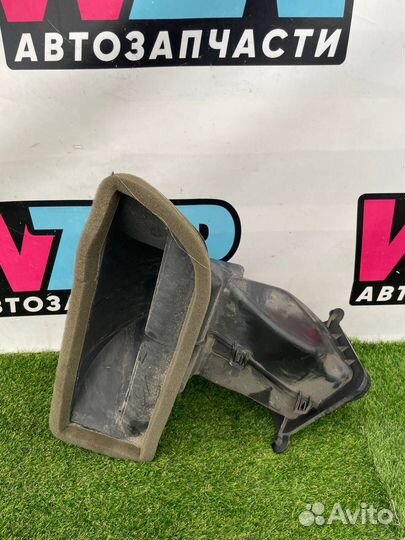 Воздуховод печки Tesla Model Y 2021 150953600A