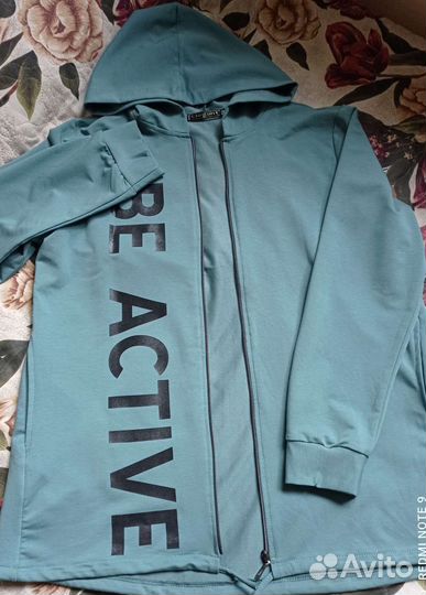 Спортивный костюм женский новый