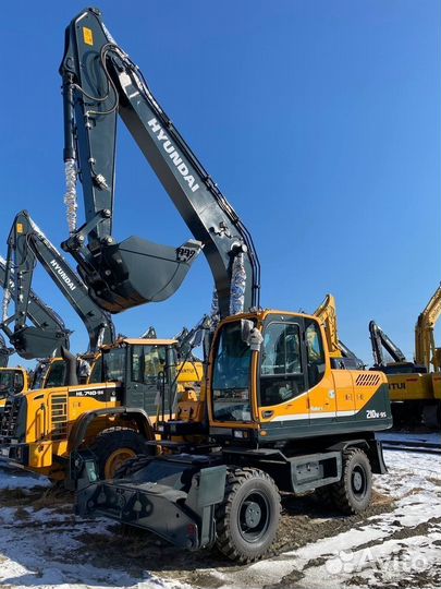 Колёсный экскаватор Hyundai R210W-9S, 2022