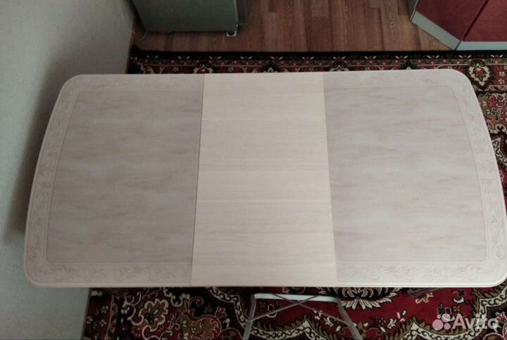 Кухонный раздвижной стол