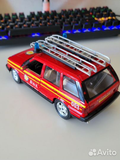 Bburago range rover 1/26