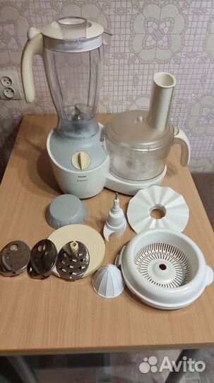 Кухонный комбайн philips essence HR7750