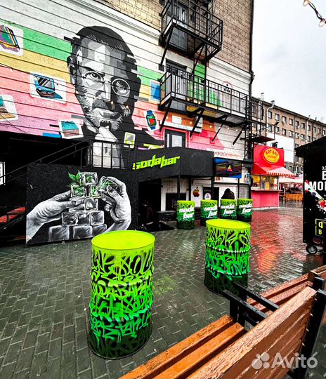 Роспись стен, граффити