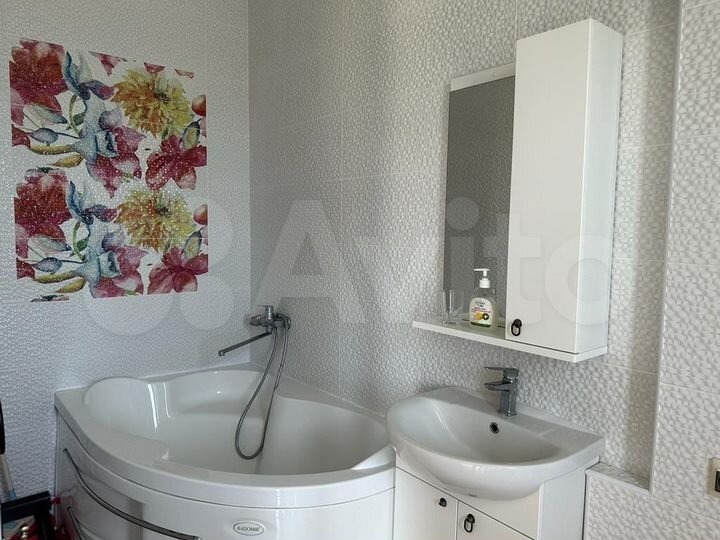 Комната 20 м², 1/3 эт.