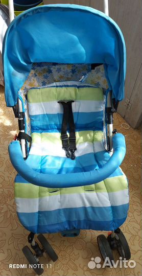 Прогулочная коляска трость